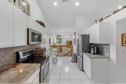 7336 Lake Meadow Way #202, Boynton Beach, FL 33437 - Photo 10