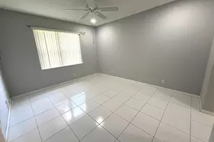 3166 Via Poinciana, Lake Worth, FL 33467 - Photo 16
