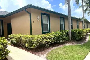 3166 Via Poinciana, Lake Worth, FL 33467 - Photo 2