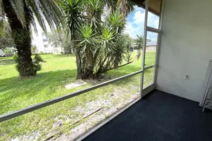 3166 Via Poinciana, Lake Worth, FL 33467 - Photo 34
