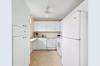 192 Monaco D, Delray Beach, FL 33446 - Photo 8