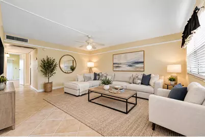 192 Monaco D, Delray Beach, FL 33446 - Photo 2