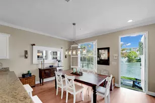243 SW 7th St, Pompano Beach, FL 33060 - Photo 18