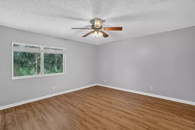 9766 Kamena Circle, Boynton Beach, FL 33436 - Photo 32