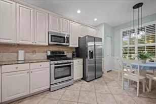 443 Pumpkin Dr, Palm Beach Gardens, FL 33410 - Photo 14