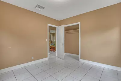 1627 4th Court NE, Boynton Beach, FL 33435 - Photo 18