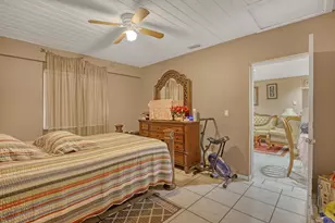 1627 4th Ct NE, Boynton Beach, FL 33435 - Photo 14