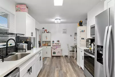 6337 NW 24th Court, Margate, FL 33063 - Photo 6