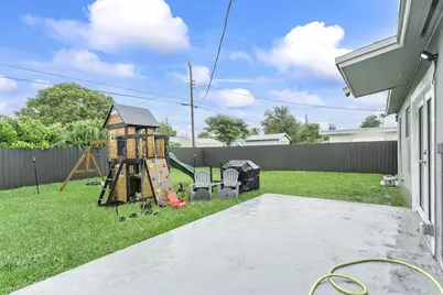 6337 NW 24th Court, Margate, FL 33063 - Photo 22