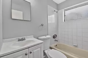 1037 W 28th St, Riviera Beach, FL 33404 - Photo 16