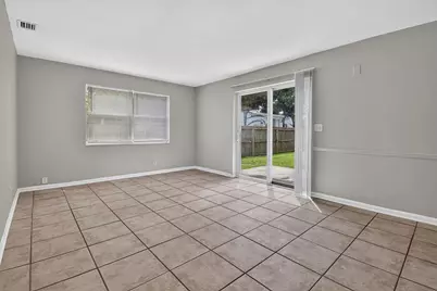 1037 W 28th Street, Riviera Beach, FL 33404 - Photo 10