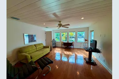 636 SW 7th Avenue, Fort Lauderdale, FL 33315 - Photo 8