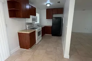 3451 NW 6th St, Lauderhill, FL 33311 - Photo 6