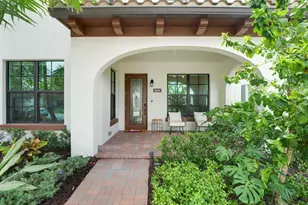 1006 Faulkner Ter, Palm Beach Gardens, FL 33418 - Photo 2