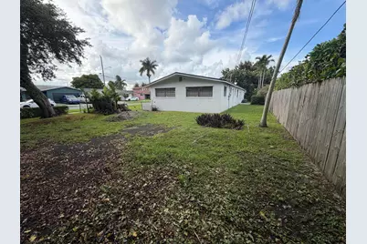 717 SW 2nd Terrace, Dania Beach, FL 33004 - Photo 32