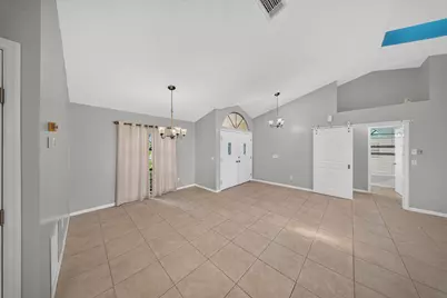 1957 SE Dranson Circle, Port Saint Lucie, FL 34952 - Photo 8