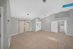 1957 SE Dranson Cir, Port Saint Lucie, FL 34952 - Photo 8