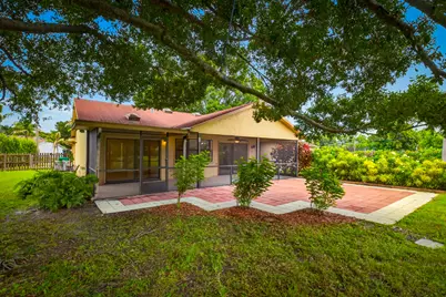 1957 SE Dranson Circle, Port Saint Lucie, FL 34952 - Photo 36