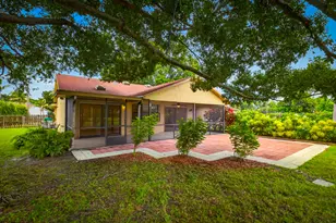 1957 SE Dranson Cir, Port Saint Lucie, FL 34952 - Photo 36