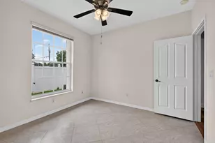 2801 SE Eagle Dr, Port Saint Lucie, FL 34984 - Photo 44