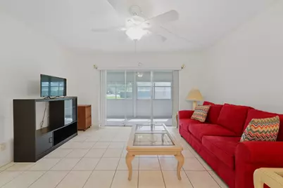 705 Lori Drive #112, Palm Springs, FL 33461 - Photo 4