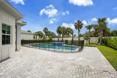 9308 Crestview Circle, Palm Beach Gardens, FL 33412 - Photo 50