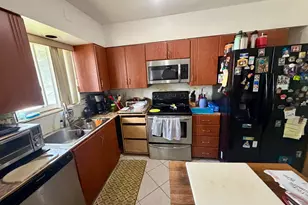 210 SE 5th St, Dania Beach, FL 33004 - Photo 12
