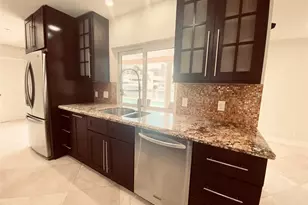 800 Glouchester St, Boca Raton, FL 33487 - Photo 8