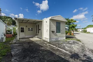2776 NW 29th Pl, Oakland Park, FL 33311 - Photo 4