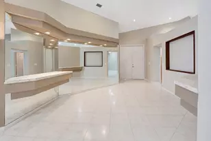 11081 Springbrook Cir, Boynton Beach, FL 33437 - Photo 8