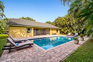 1531 NW 102nd Way, Coral Springs, FL 33071 - Photo 32