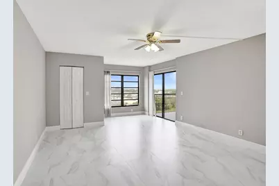 2200 S Cypress Bend Drive #707, Pompano Beach, FL 33069 - Photo 10