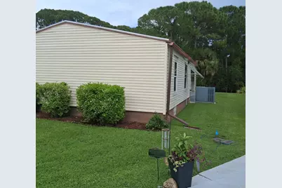 2629 Caper Court, Port Saint Lucie, FL 34952 - Photo 4
