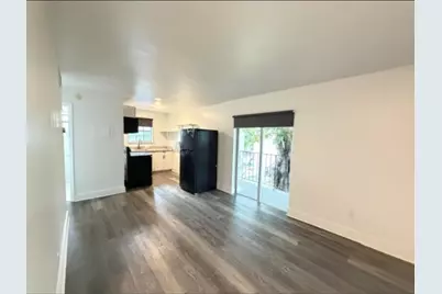 1052 NW 4th Street #4, Miami, FL 33128 - Photo 6