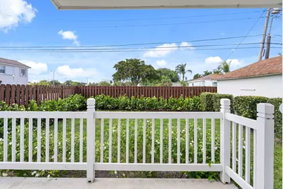 517 55th Street, West Palm Beach, FL 33407 - Photo 8