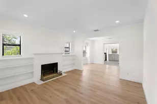 517 55th St, West Palm Beach, FL 33407 - Photo 2