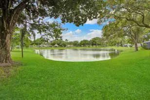 8864 Sunscape Ln, Boca Raton, FL 33496 - Photo 2