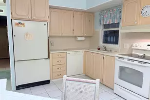 37010 Exuma Bay, Boynton Beach, FL 33436 - Photo 4