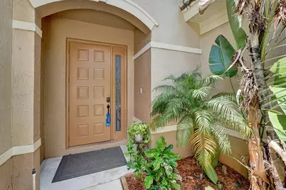 254 River Bluff Lane, Royal Palm Beach, FL 33411 - Photo 2