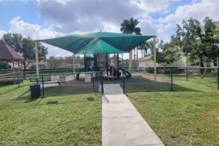 728 NW 156th Ave, Pembroke Pines, FL 33028 - Photo 26