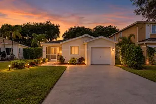 1245 SW 46th Way, Deerfield Beach, FL 33442 - Photo 2