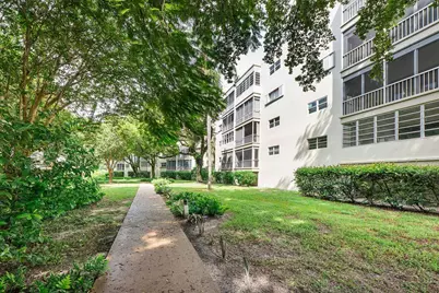6731 Cypress Road #205, Plantation, FL 33317 - Photo 28