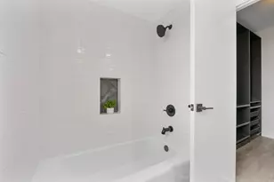 6731 Cypress Rd, Plantation, FL 33317 - Photo 22