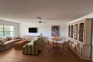 3957 Harwood St, West Palm Beach, FL 33403 - Photo 2