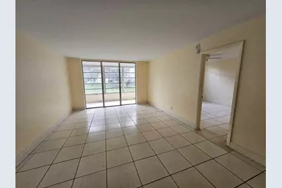 3099 NW 48th Avenue #155, Lauderdale Lakes, FL 33313 - Photo 6