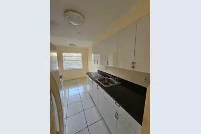 3099 NW 48th Avenue #155, Lauderdale Lakes, FL 33313 - Photo 4