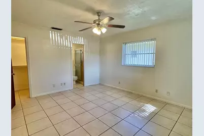 7110 NW 78th Avenue, Tamarac, FL 33321 - Photo 8