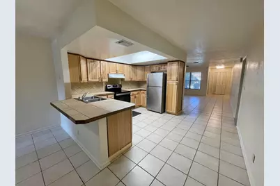 7110 NW 78th Avenue, Tamarac, FL 33321 - Photo 12