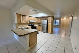 7110 NW 78th Ave, Tamarac, FL 33321 - Photo 12