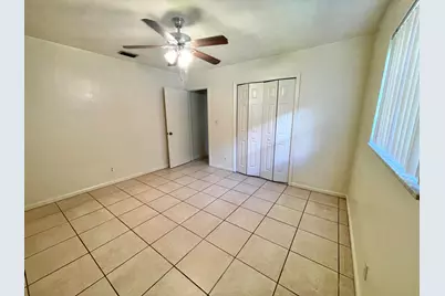 7110 NW 78th Avenue, Tamarac, FL 33321 - Photo 10